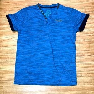 XIOS T- Shirt Blue Small V-Neck Short Sleeve Tees